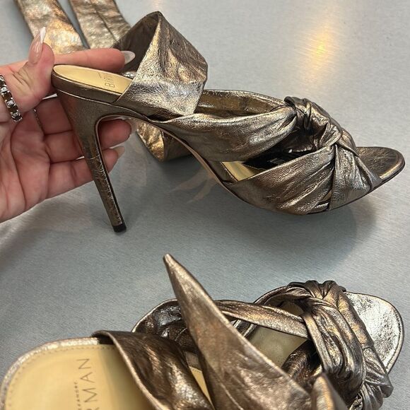 Alexandre Birman gold heels  - Picture 6 of 7